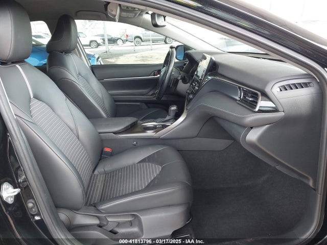 4T1T11AKXMU552275 Toyota CAMRY SE