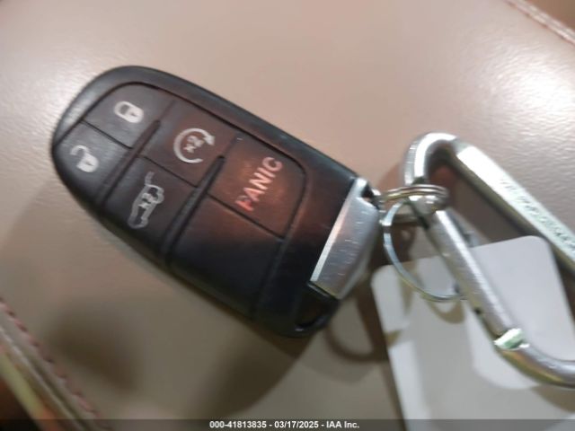 1C4RJFBG6GC489305 Jeep Grand Cherokee Limited 75th Anniversary