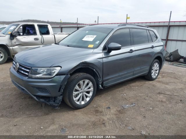 3VV1B7AX7KM013381 Volkswagen Tiguan 2.0t S