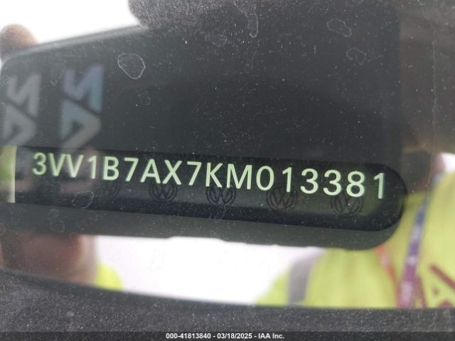 3VV1B7AX7KM013381 Volkswagen Tiguan 2.0t S