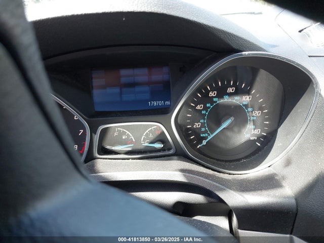 1FMCU0GXXEUE45586 Ford ESCAPE SE