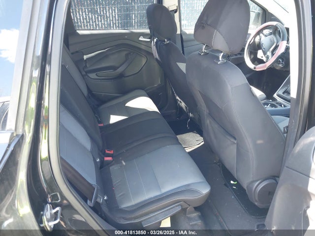 1FMCU0GXXEUE45586 Ford ESCAPE SE
