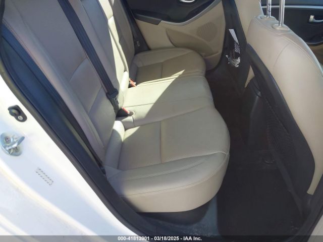 KMHD35LH3GU315350 Hyundai ELANTRA GT