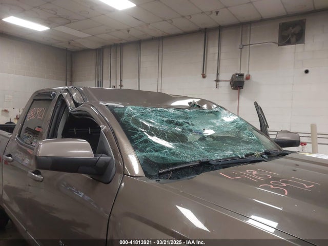 1GCVKREC6FZ183559 Chevrolet Silverado 1500 1lt