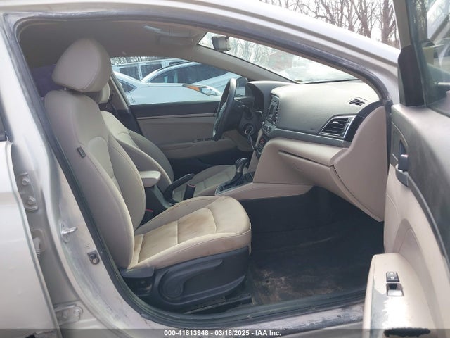 KMHD74LF9JU475088 Hyundai ELANTRA SE
