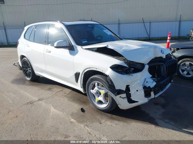 5UX13EU08R9U51221 auction archive image