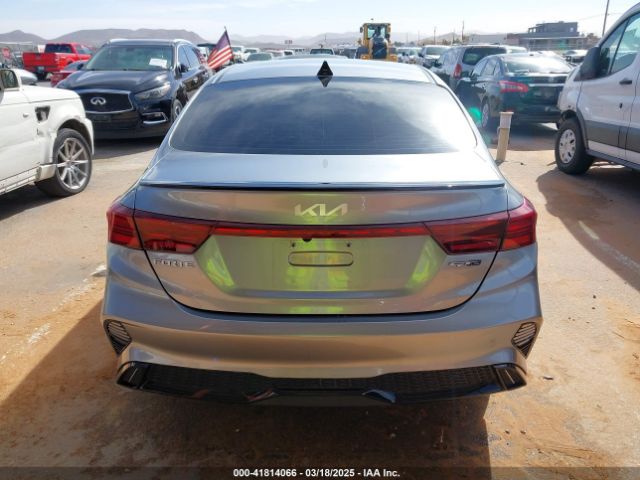 3KPF54AD3PE586232 KIA Forte Gt-line