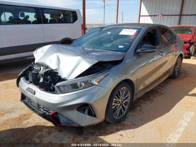 3KPF54AD3PE586232 KIA Forte Gt-line