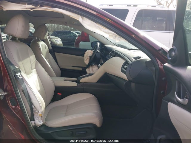 19XZE4F95KE020308 Honda Insight Touring