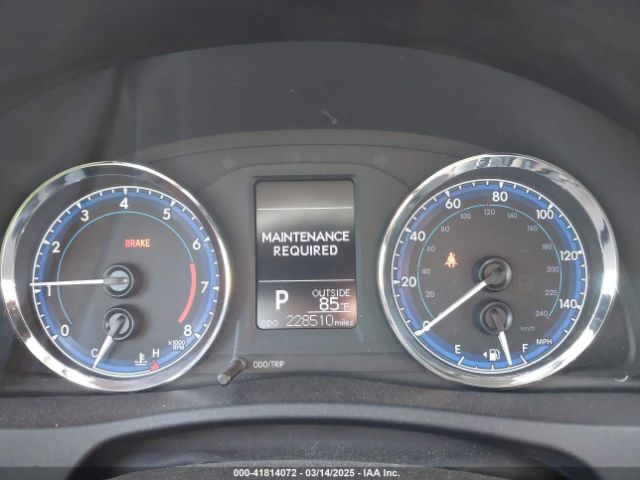 2T1BURHE3HC753475 Toyota COROLLA LE