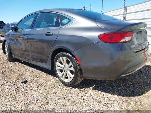 Chrysler 200 Limited 2015 1C3CCCAB4FN667823 Image 3