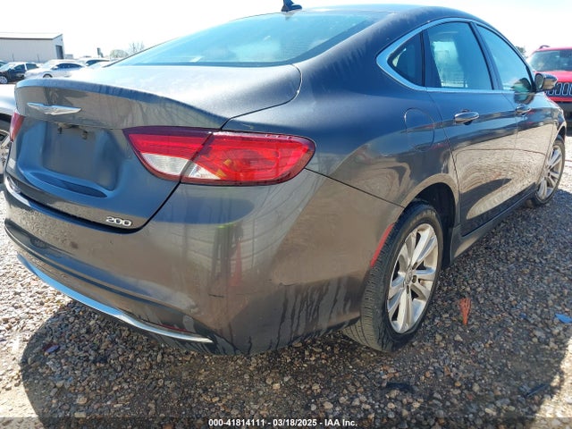 Chrysler 200 Limited 2015 1C3CCCAB4FN667823 Image 4