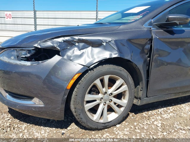 Chrysler 200 Limited 2015 1C3CCCAB4FN667823 Image 6