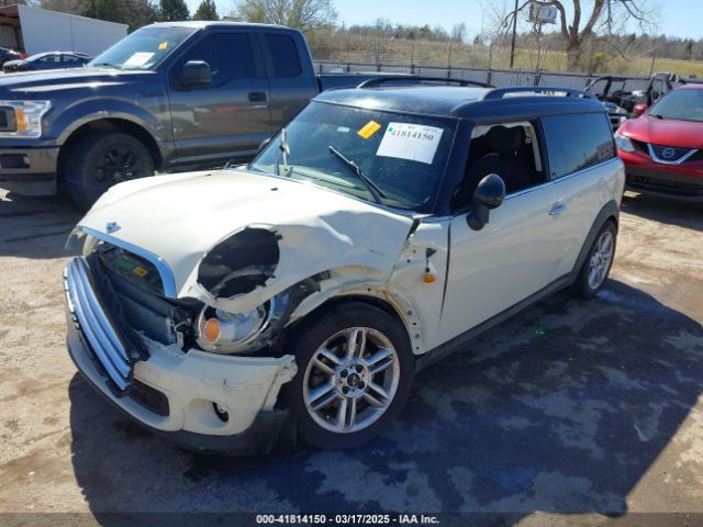 2011 MINI COOPER CLUBMAN WMWZF3C53BT188137 Photo 1