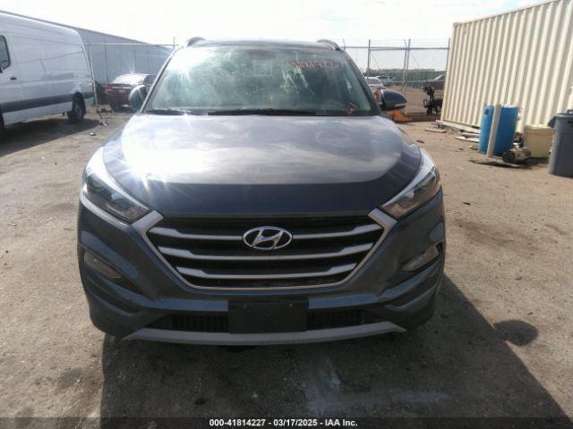 KM8J3CA24JU631336 Hyundai Tucson Value