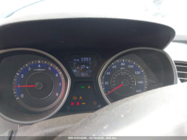 KMHDH4AE7FU421139 Hyundai ELANTRA SE
