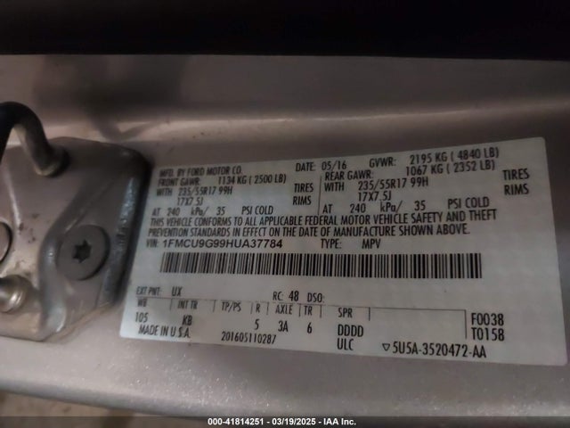 1FMCU9G99HUA37784 Ford ESCAPE SE