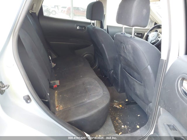 JN8AS5MV2FW261836 Nissan Rogue Select S