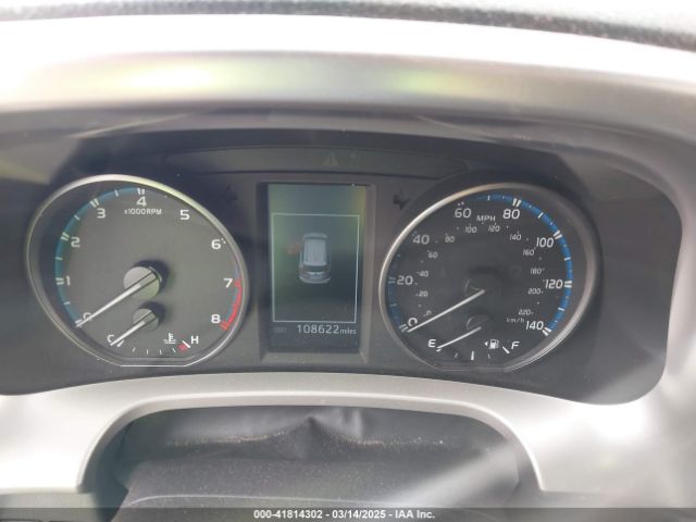 JTMWFREV2JJ730568 Toyota Rav4 Xle