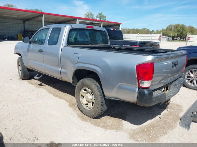 5TFRX5GN0HX078301 Toyota Tacoma Sr