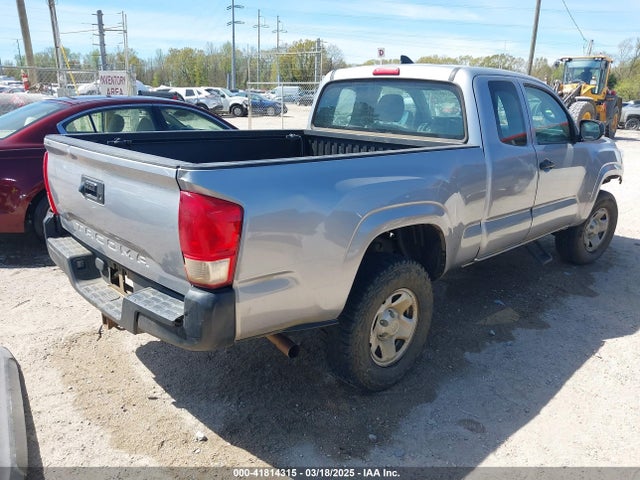 5TFRX5GN0HX078301 Toyota Tacoma Sr