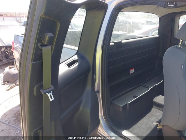 5TFRX5GN0HX078301 Toyota Tacoma Sr
