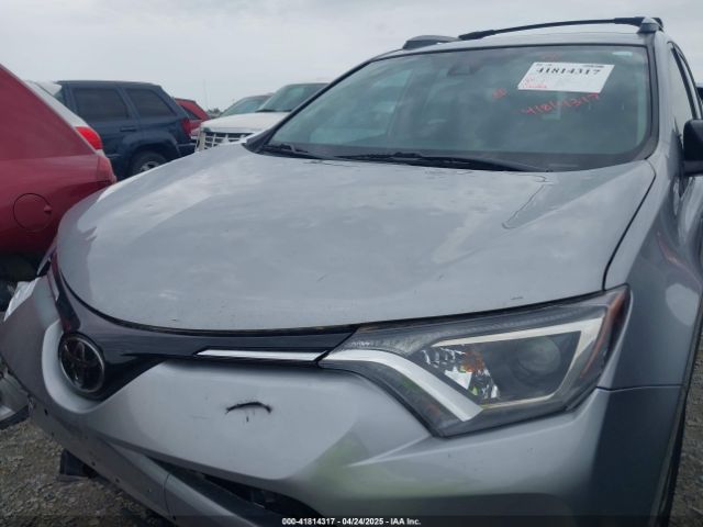 2T3BFREV3HW596227 Toyota RAV4 LE