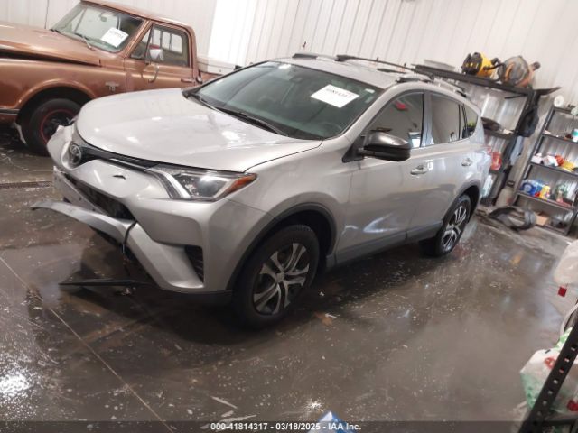 2T3BFREV3HW596227 Toyota RAV4 LE