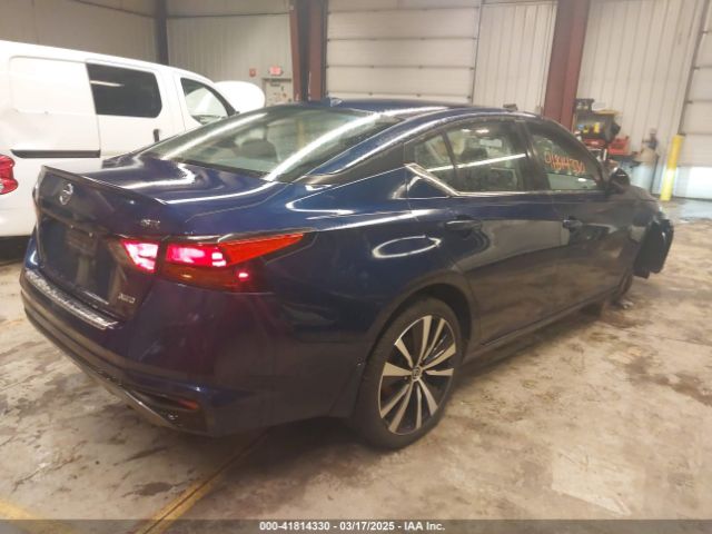 1N4BL4CW1MN417956 Nissan Altima Sr Intelligent Awd