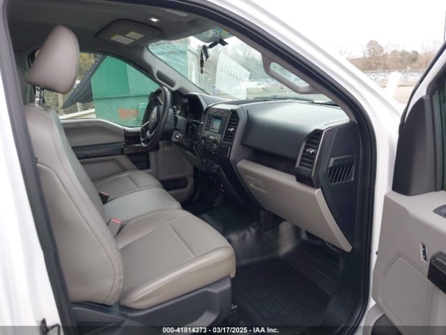 1FTMF1C82GFD17003 Ford F-150 Xl