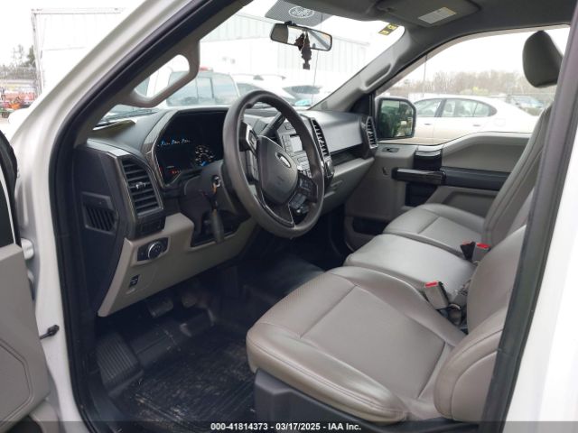 1FTMF1C82GFD17003 Ford F-150 Xl