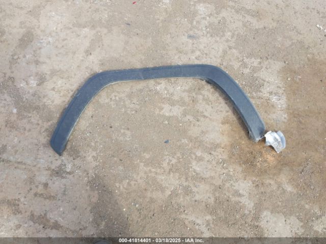 2T3H1RFV6LW075311 Toyota RAV4 LE