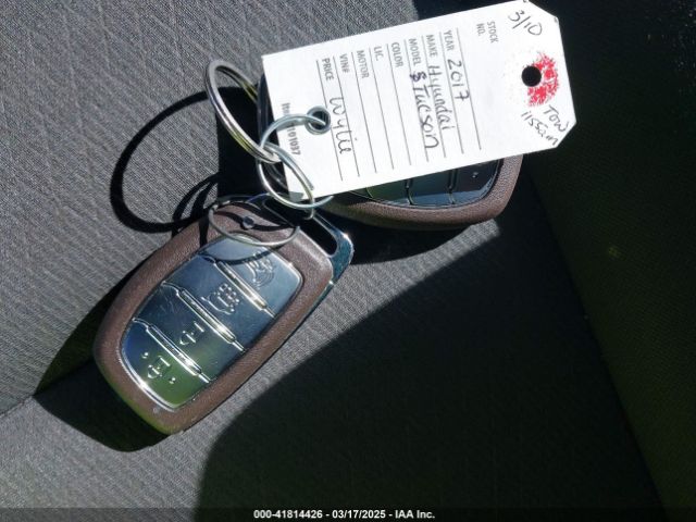 KM8J33A25HU402366 Hyundai Tucson Sport
