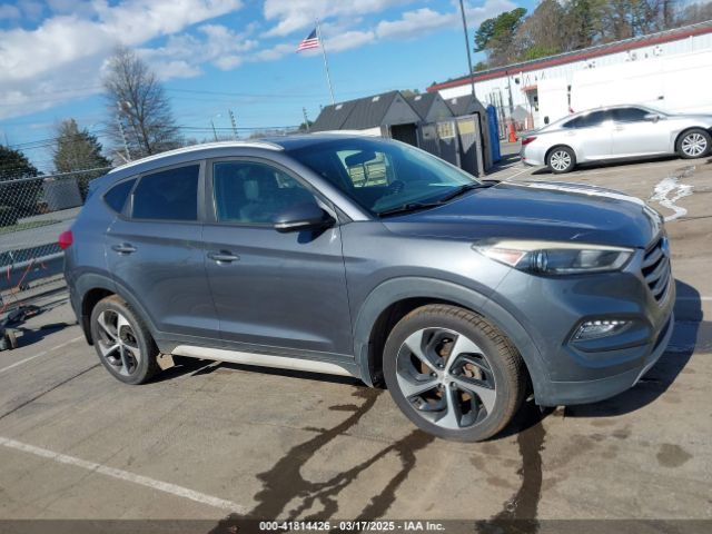 KM8J33A25HU402366 Hyundai Tucson Sport