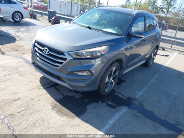 KM8J33A25HU402366 Hyundai Tucson Sport