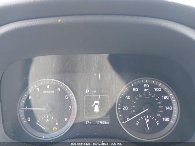 KM8J33A25HU402366 Hyundai Tucson Sport