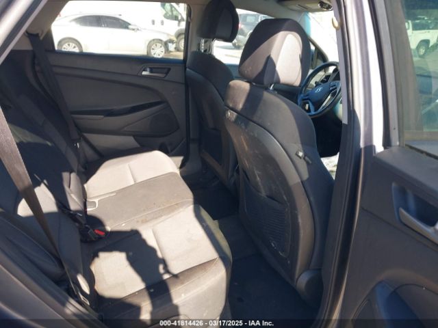 KM8J33A25HU402366 Hyundai Tucson Sport
