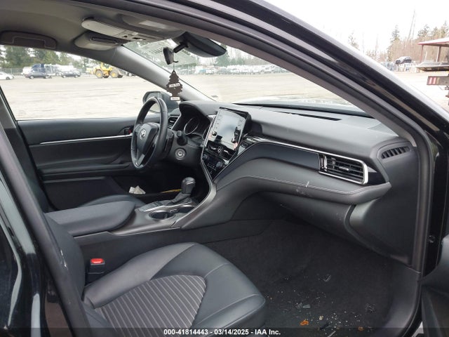 4T1G11AK1NU052718 Toyota CAMRY SE