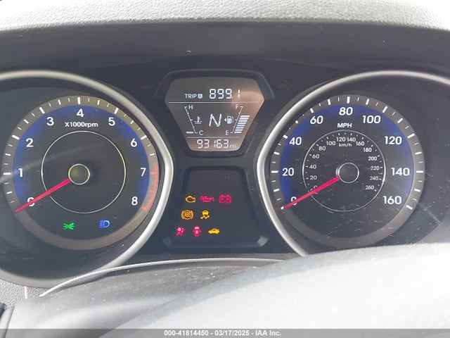 KMHDH4AE0FU449655 Hyundai ELANTRA SE