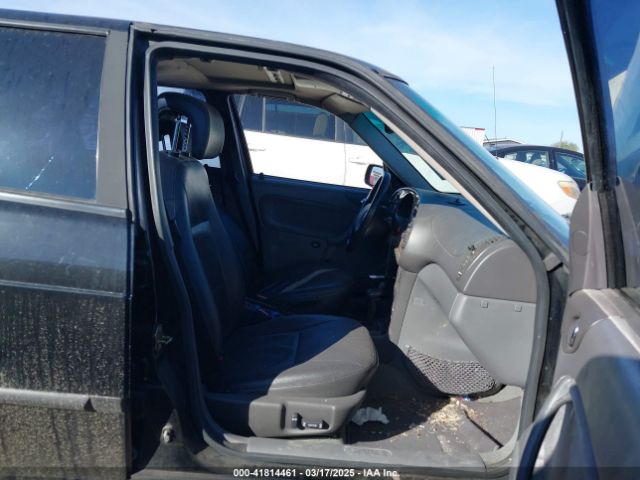 2000 SAAB 9-3 YS3DF58K5Y2015072 Photo 4