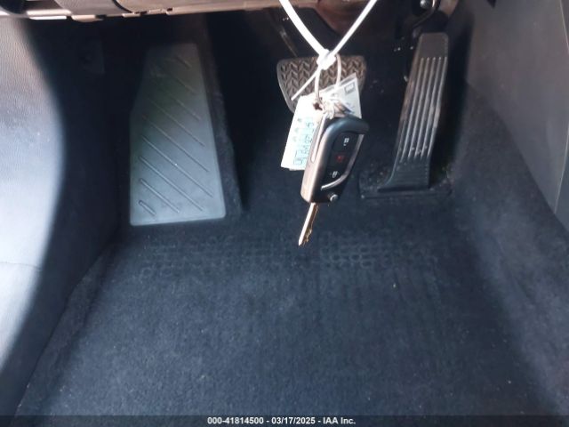 2T3H1RFV2PC239290 Toyota RAV4 LE