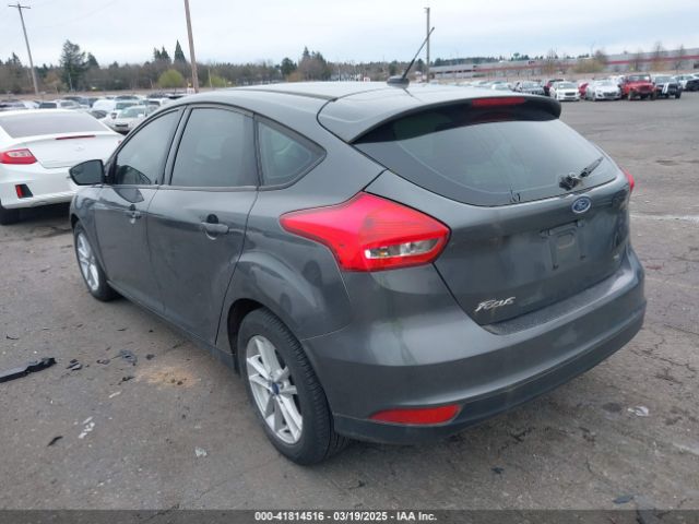 1FADP3K22JL326403 Ford FOCUS SE