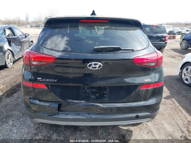 KM8J2CA46MU338935 Hyundai TUCSON SE