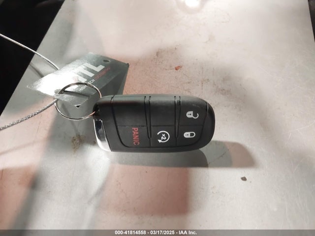 3C4NJDCN0PT532766 Jeep 2023