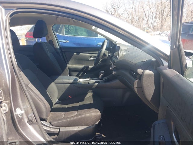 3N1AB8CV5RY332977 Nissan Sentra Sv Xtronic Cvt