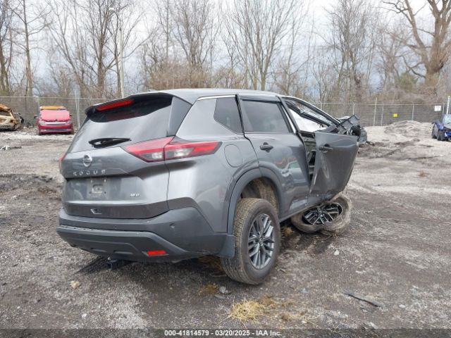 5N1AT3ABXMC708267 Nissan Rogue S Intelligent Awd