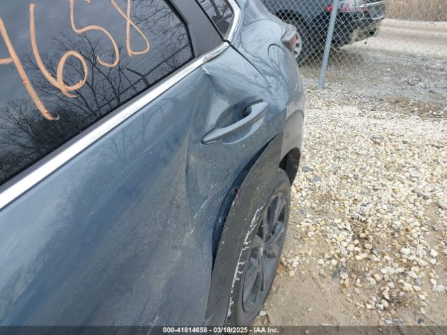 3MVDMBCL7NM454496 Mazda Cx-30 Carbon Edition
