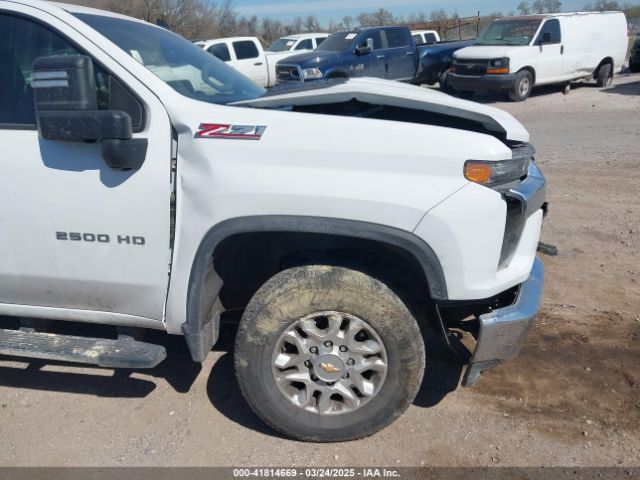 1GC1YNEY9PF245685 Chevrolet Silverado 2500hd 4wd  Standard Bed Lt
