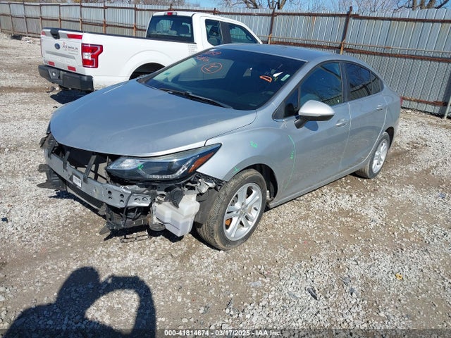 1G1BE5SM9J7184203 Chevrolet Cruze Lt Auto