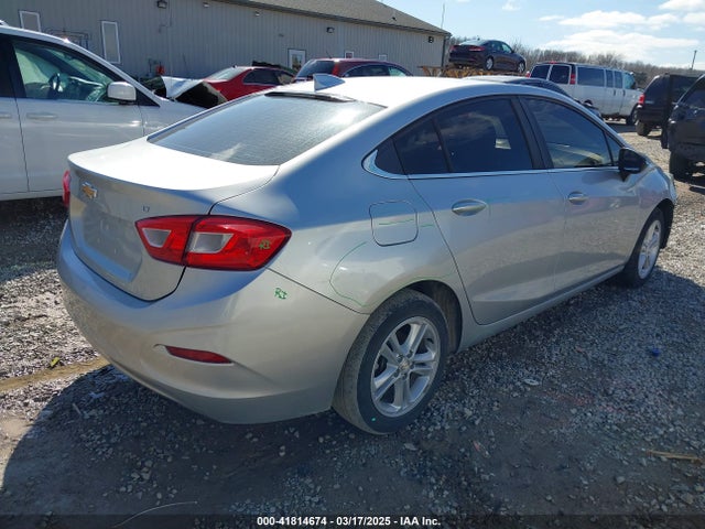 1G1BE5SM9J7184203 Chevrolet Cruze Lt Auto